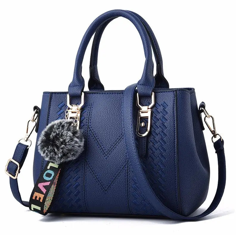 Mala Feminina Bordada em Couro | Messenger Bag | TUDOAKI SHOP