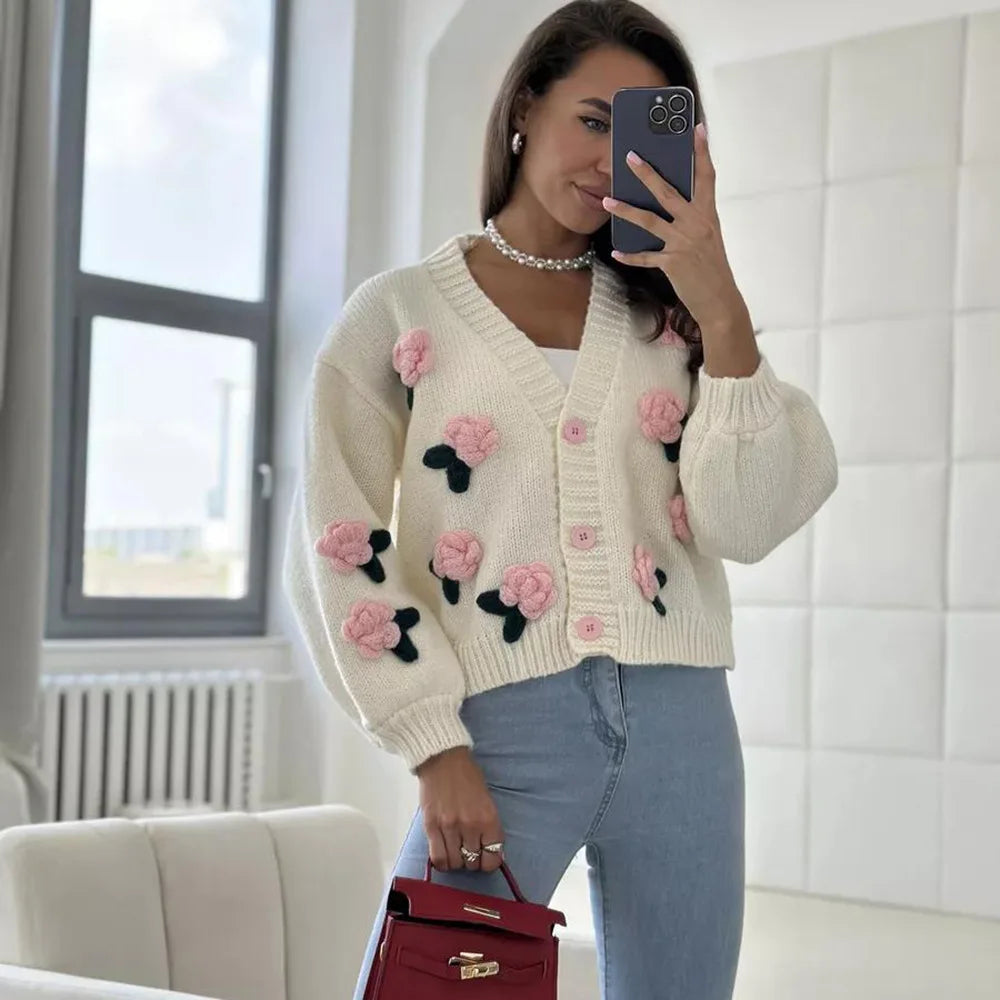 Camisola Cardigan Feminina com Flores e Botões | Malha Cropped Outono Inverno