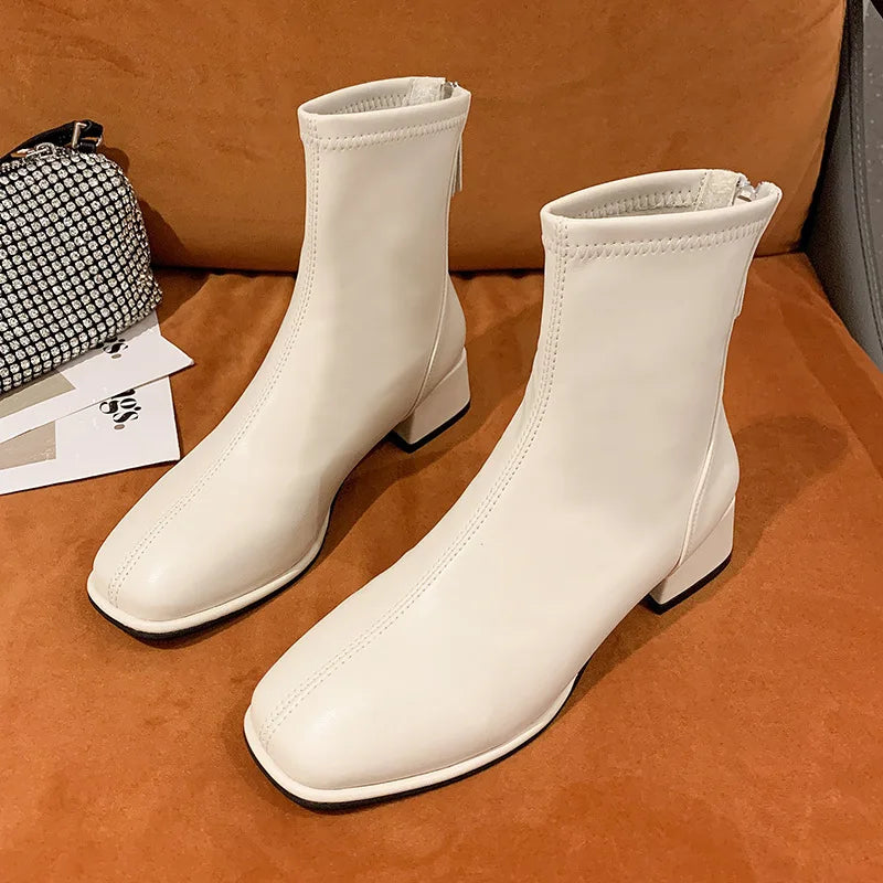 Botins Meias Femininos com Salto Quadrado e Plataforma — Estilo Retro Britânico