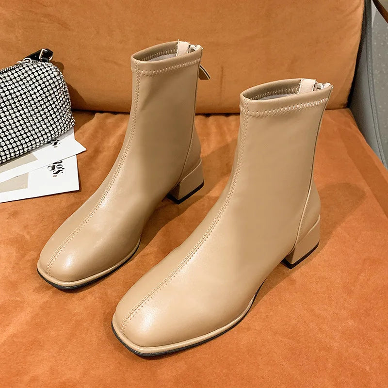 Botins Meias Femininos com Salto Quadrado e Plataforma — Estilo Retro Britânico