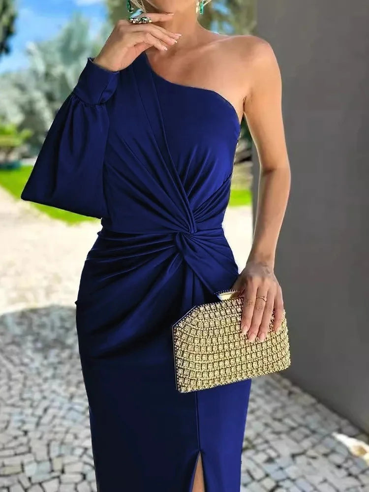 Vestido Longo de Festa com Fenda e Um Ombro para Casamento e Formatura