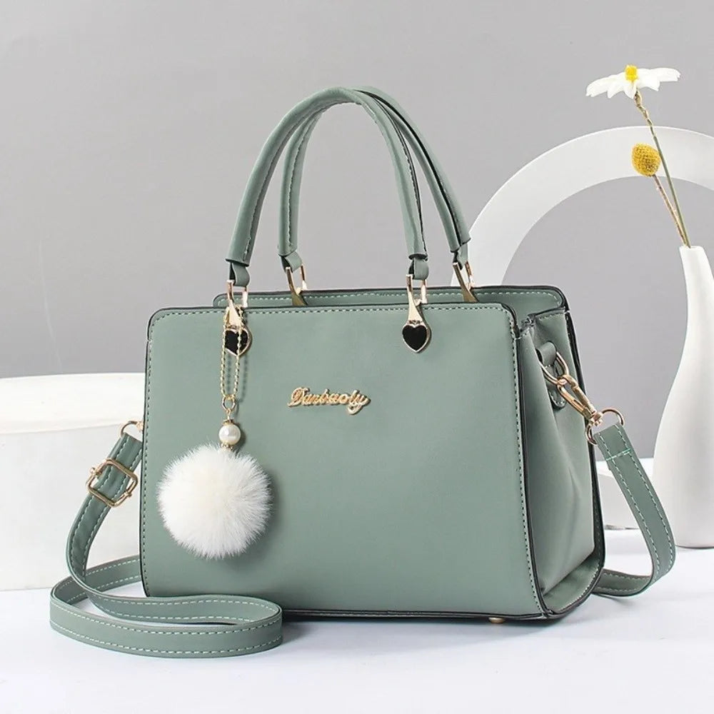 Mala Crossbody Feminina com Pendant | Grande Capacidade em Couro PU | TUDOAKI SHOP