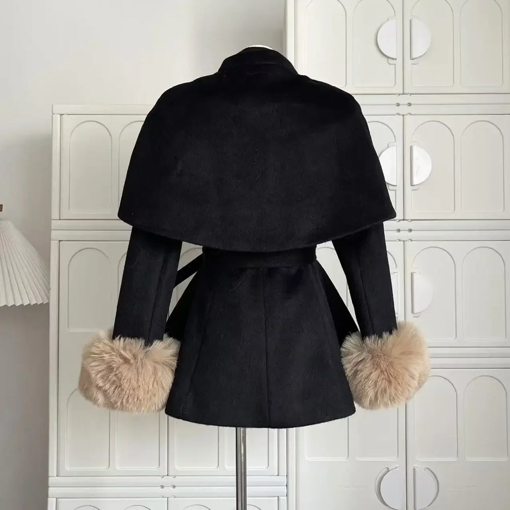 Casaco Vintage Francês de Lã com Capa | Trench Coat Retro Feminino de Inverno