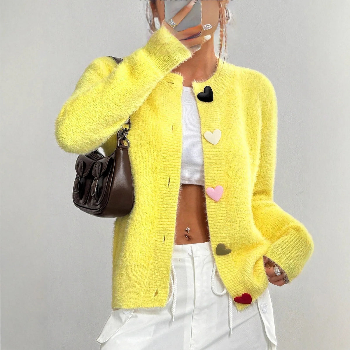 Camisola Cardigan Feminina Amarela com Botões Coração | Malha Outono Inverno