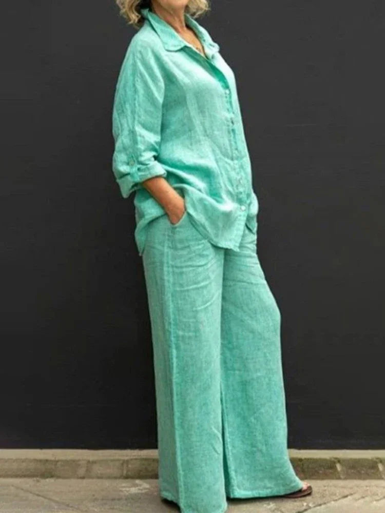 Conjunto Feminino de Linho - Blusa de Botoes e Calcas de Perna Larga